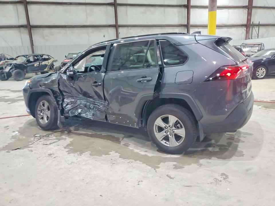 Photo 2 from auction – 2025 TOYOTA RAV4 with VIN 2T3P1RFV8SC560660