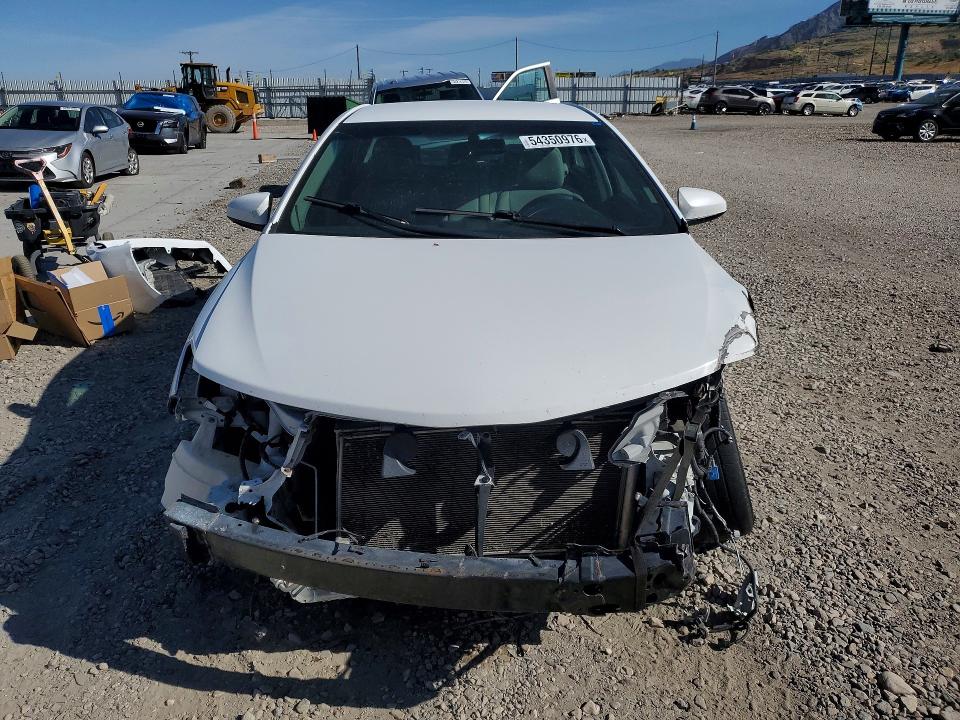 Photo 5 from auction – 2014 TOYOTA CAMRY with VIN 4T4BF1FK3ER426126