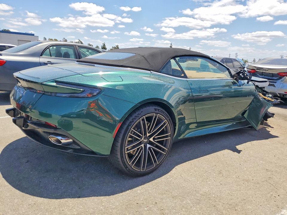 Photo 3 from auction – 2025 ASTON MARTIN DB12 with VIN SCFRMFGW7SGM15661