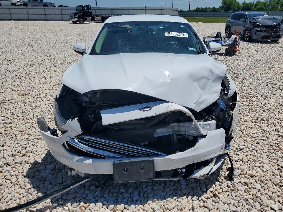 Photo 5 from auction – 2017 FORD FUSION with VIN 3FA6P0G71HR221200