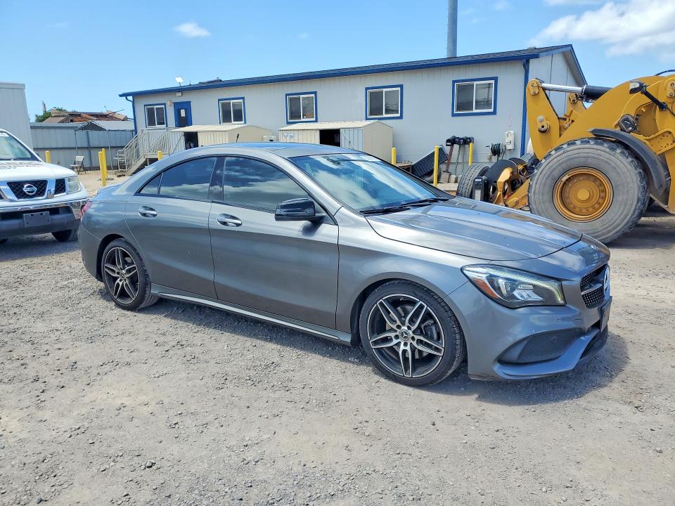 Photo 4 from auction – 2019 MERCEDES-BENZ CLA with VIN WDDSJ4EB4KN722042