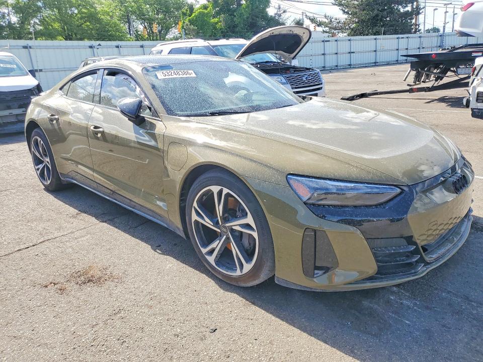 Photo 4 from auction – 2024 AUDI E-TRON GT with VIN WAUCJBFW0R7001801