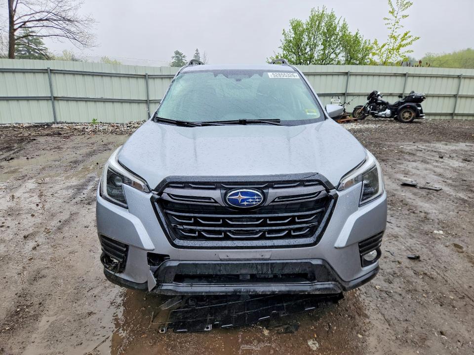 Photo 5 from auction – 2022 SUBARU FORESTER with VIN JF2SKAPC2NH435427