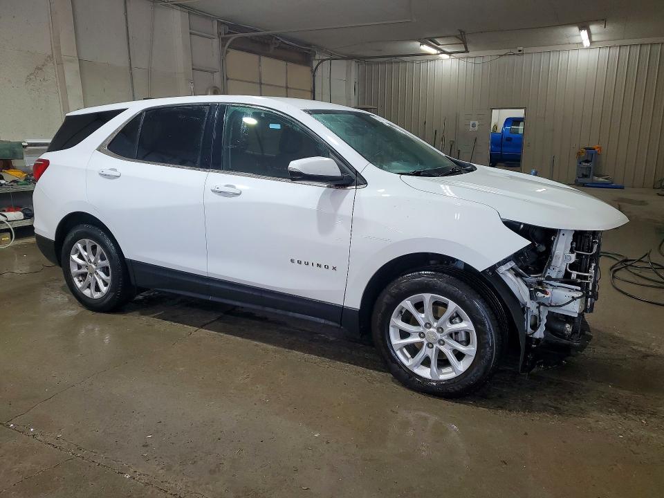 Photo 4 from auction – 2018 CHEVROLET EQUINOX with VIN 3GNAXJEV9JL393051