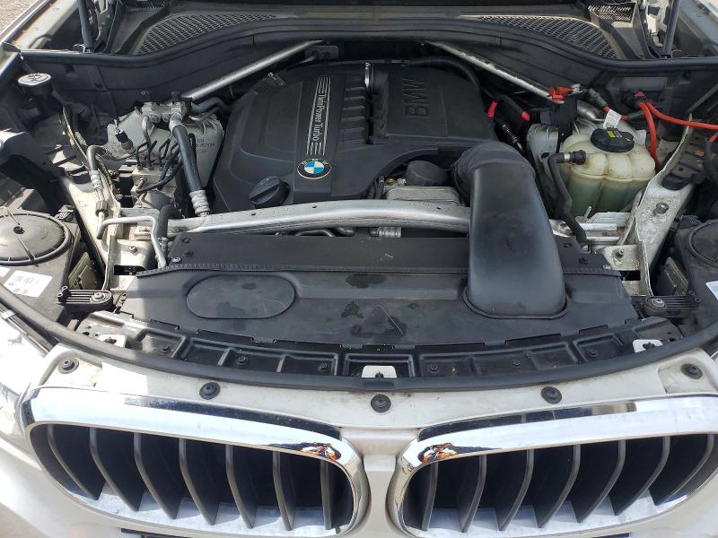 Photo 12 from auction – 2016 BMW X5 with VIN 5UXKR0C55G0P27911