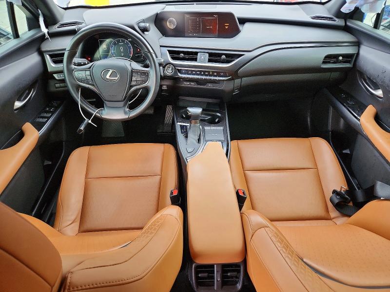 Photo 8 from auction – 2019 LEXUS UX with VIN JTHY3JBH8K2017671