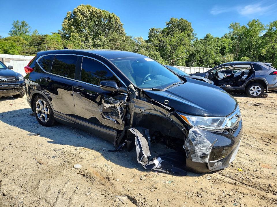 Photo 4 from auction – 2017 HONDA CR-V with VIN 2HKRW2H80HH684137