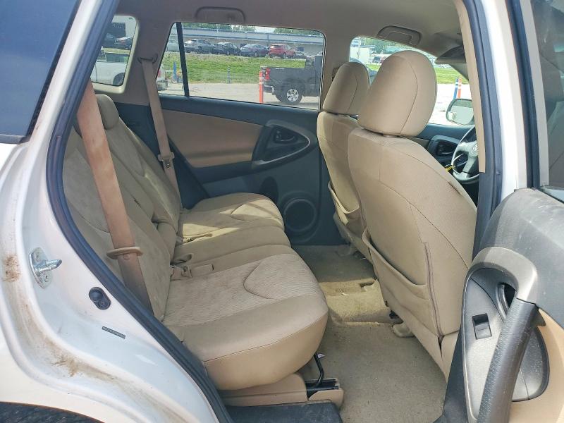 Photo 11 from auction – 2011 TOYOTA RAV4 with VIN 2T3BF4DV0BW128662