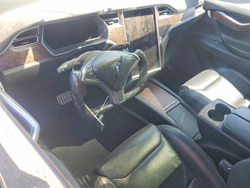 Photo 8 from auction – 2016 TESLA MODEL X with VIN 5YJXCBE46GF006541
