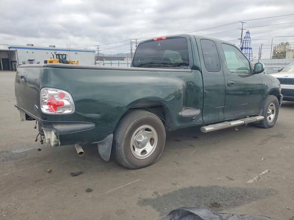 Photo 3 from auction – 2001 FORD F150 with VIN 2FTZX07281CA22509