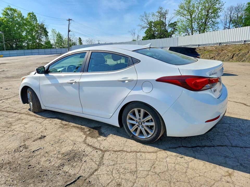Photo 2 from auction – 2014 HYUNDAI ELANTRA with VIN 5NPDH4AE3EH458833
