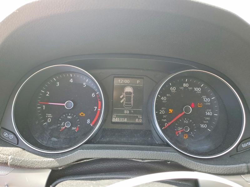 Photo 9 from auction – 2016 VOLKSWAGEN PASSAT with VIN 1VWAT7A30GC052618