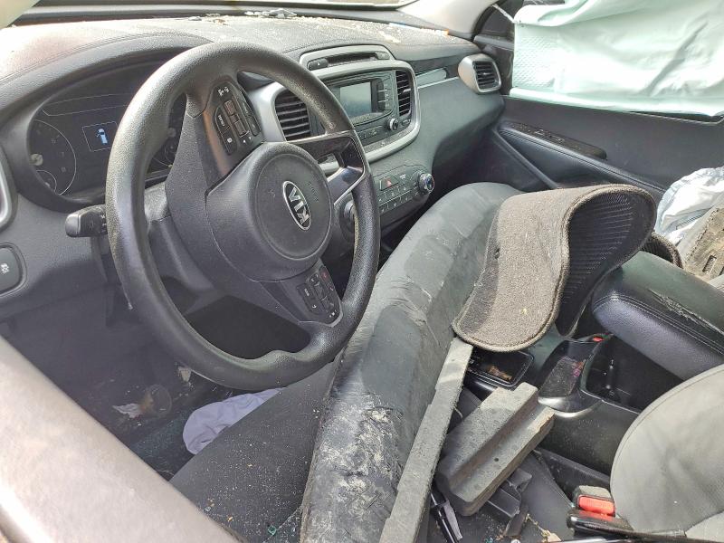 Photo 8 from auction – 2017 KIA SORENTO with VIN 5XYPG4A58HG213571