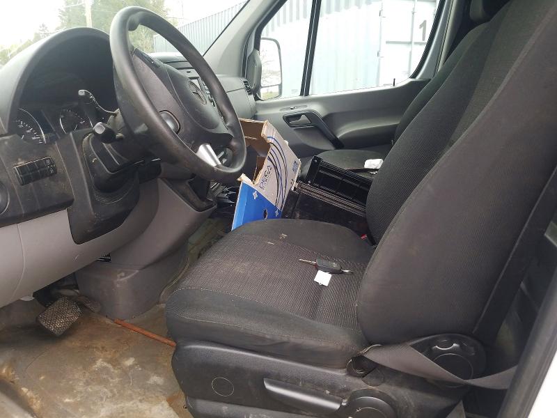 Photo 7 from auction – 2016 MERCEDES-BENZ SPRINTER with VIN WD3CE7CD8GP323813