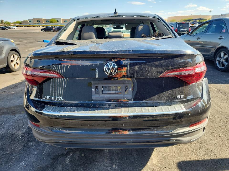 Photo 6 from auction – 2024 VOLKSWAGEN JETTA with VIN 3VW7M7BU0RM071945