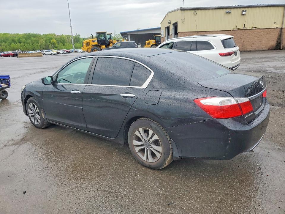Photo 2 from auction – 2015 HONDA ACCORD with VIN 1HGCR2F33FA050041