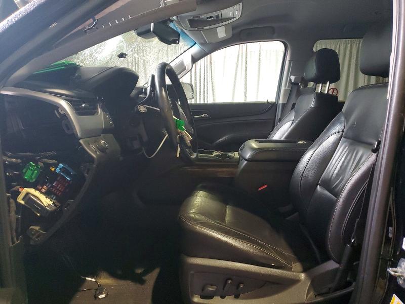 Photo 7 from auction – 2019 CHEVROLET SUBURBAN with VIN 1GNSCHKC0KR130159