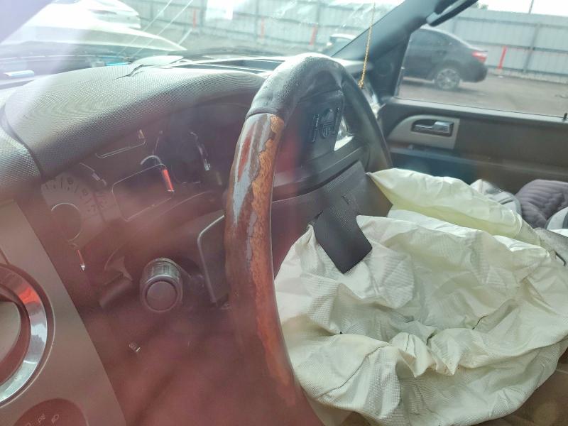 Photo 9 from auction – 2008 FORD EXPEDITION with VIN 1FMFK19598LA29446