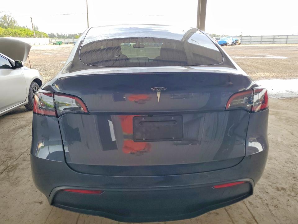 Photo 6 from auction – 2023 TESLA MODEL Y with VIN 7SAYGDEDXPF944114