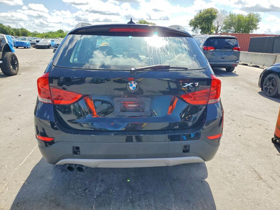 Photo 6 from auction – 2015 BMW X1 with VIN WBAVM1C52FV314409