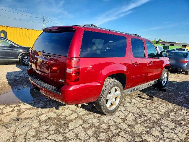 Photo 3 from auction – 2010 CHEVROLET SUBURBAN with VIN 1GNUKJE30AR101645