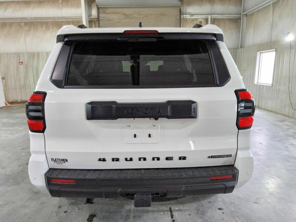 Photo 6 from auction – 2026 TOYOTA 4RUNNER with VIN JTEVB5BR4T5026645