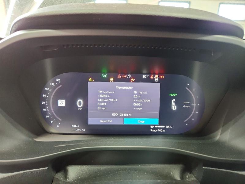 Photo 9 from auction – 2023 VOLVO XC40 with VIN YV4ED3UM7P2096830