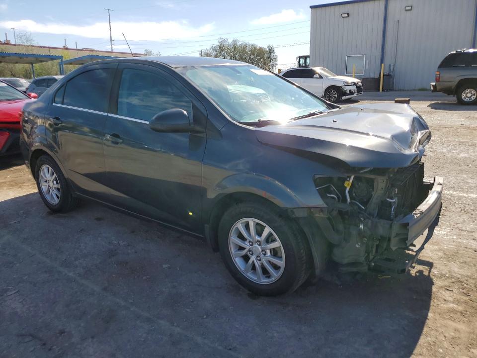 Photo 4 from auction – 2017 CHEVROLET SONIC with VIN 1G1JD5SG9H4136544