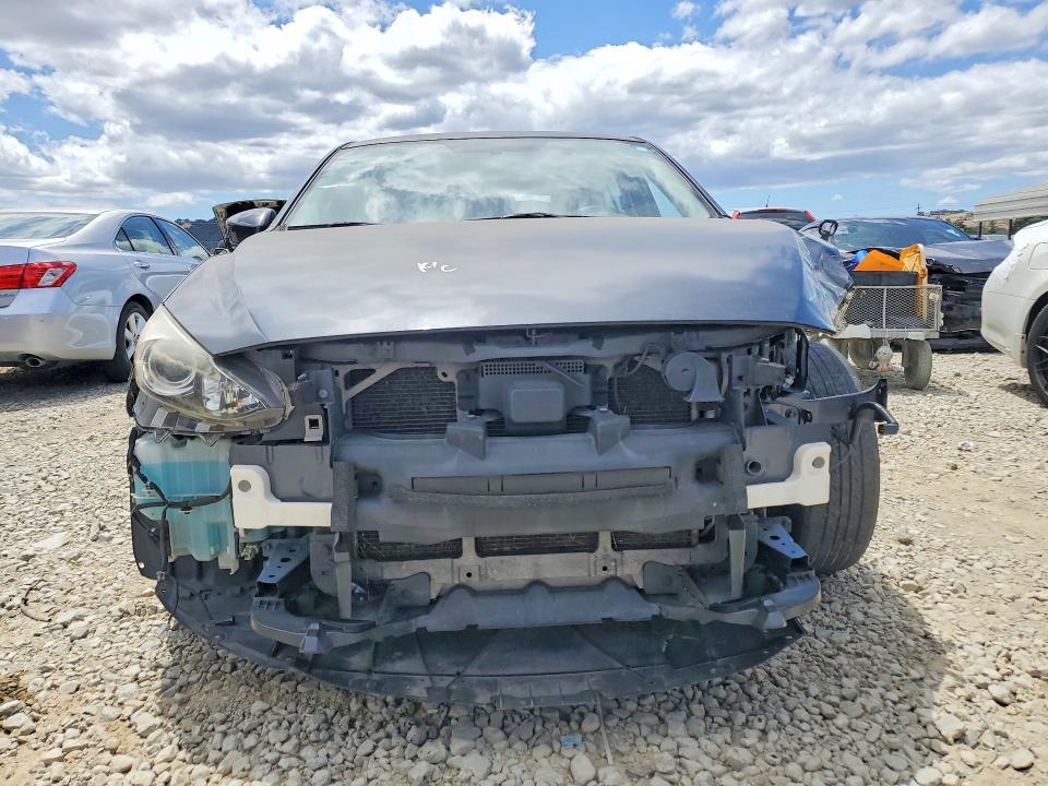 Photo 5 from auction – 2016 MAZDA 3 with VIN JM1BM1J76G1325531