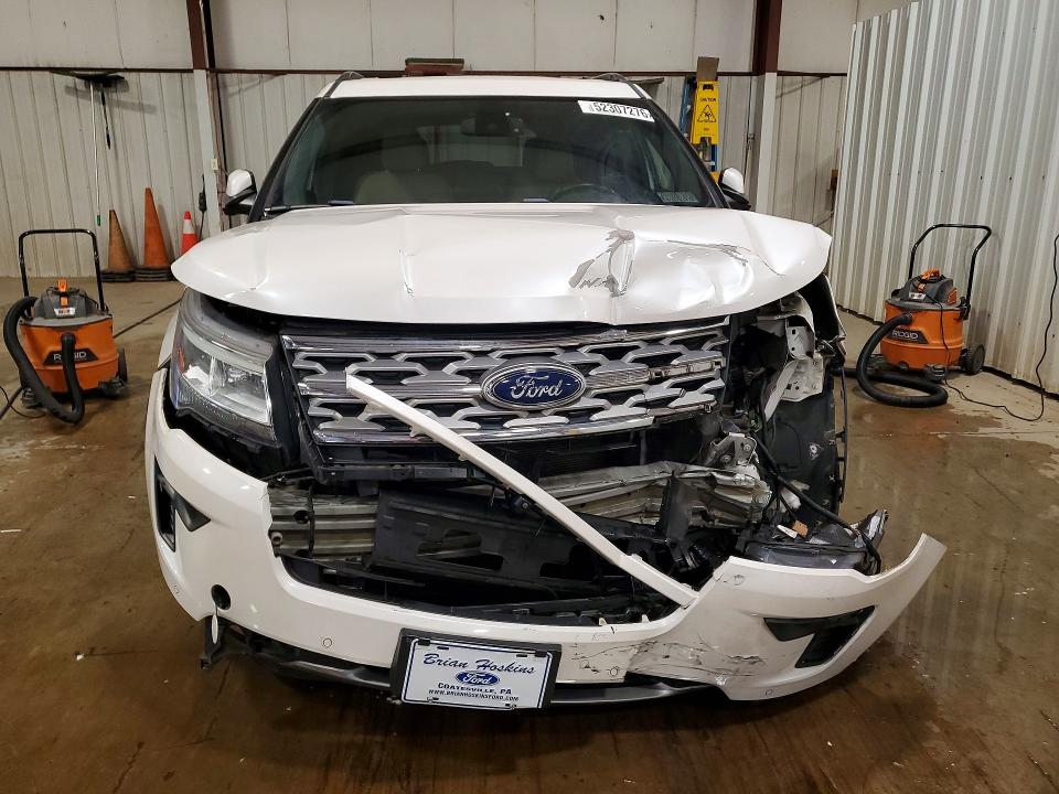 Photo 5 from auction – 2018 FORD EXPLORER with VIN 1FM5K8F85JGB27813