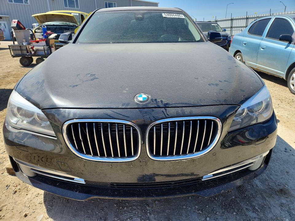 Photo 5 from auction – 2013 BMW 750 with VIN WBAYB6C53DC998363