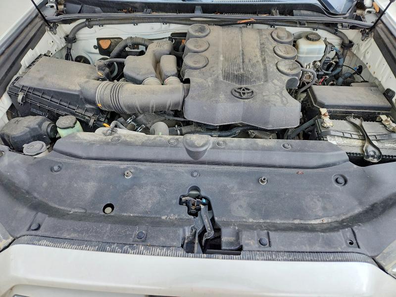 Photo 12 from auction – 2014 TOYOTA 4RUNNER with VIN JTEBU5JRXE5195344