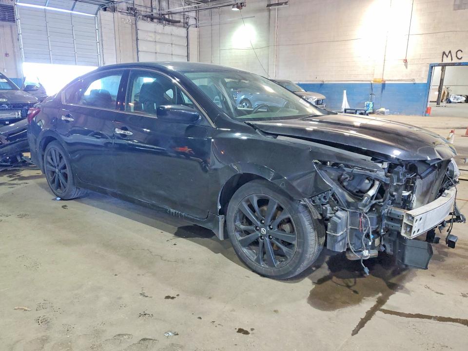 Photo 4 from auction – 2017 NISSAN ALTIMA with VIN 1N4AL3AP2HC220376