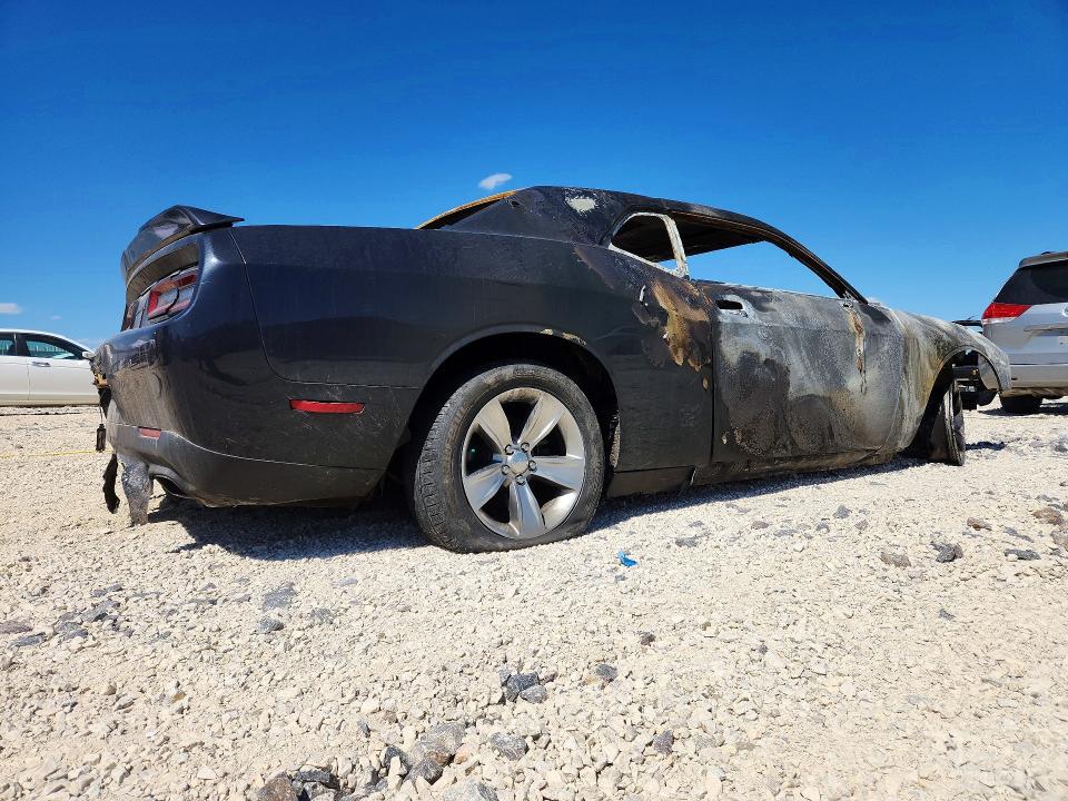 Photo 3 from auction – 2018 DODGE CHALLENGER with VIN 2C3CDZAG6JH242049