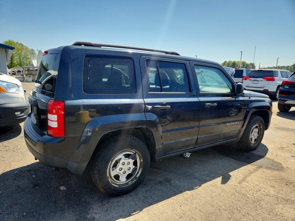 Photo 3 from auction – 2014 JEEP PATRIOT with VIN 1C4NJPBB4ED692452