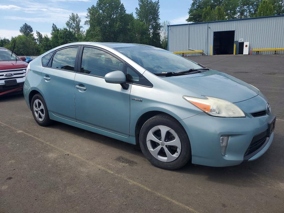 Photo 4 from auction – 2014 TOYOTA PRIUS with VIN JTDKN3DU0E1736561