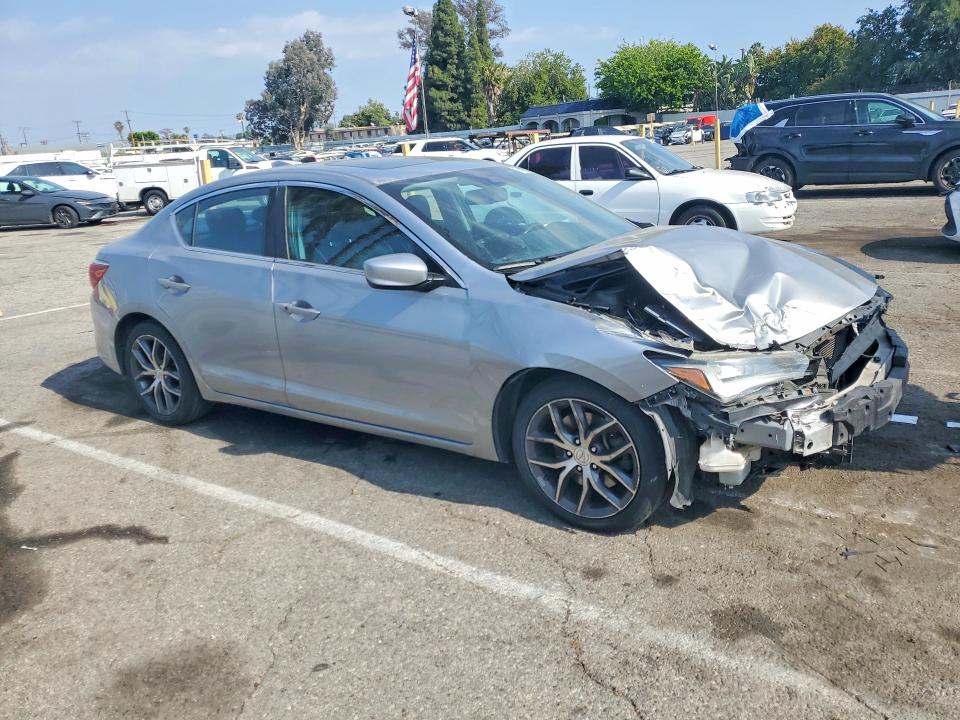 Photo 4 from auction – 2019 ACURA ILX with VIN 19UDE2F70KA001148
