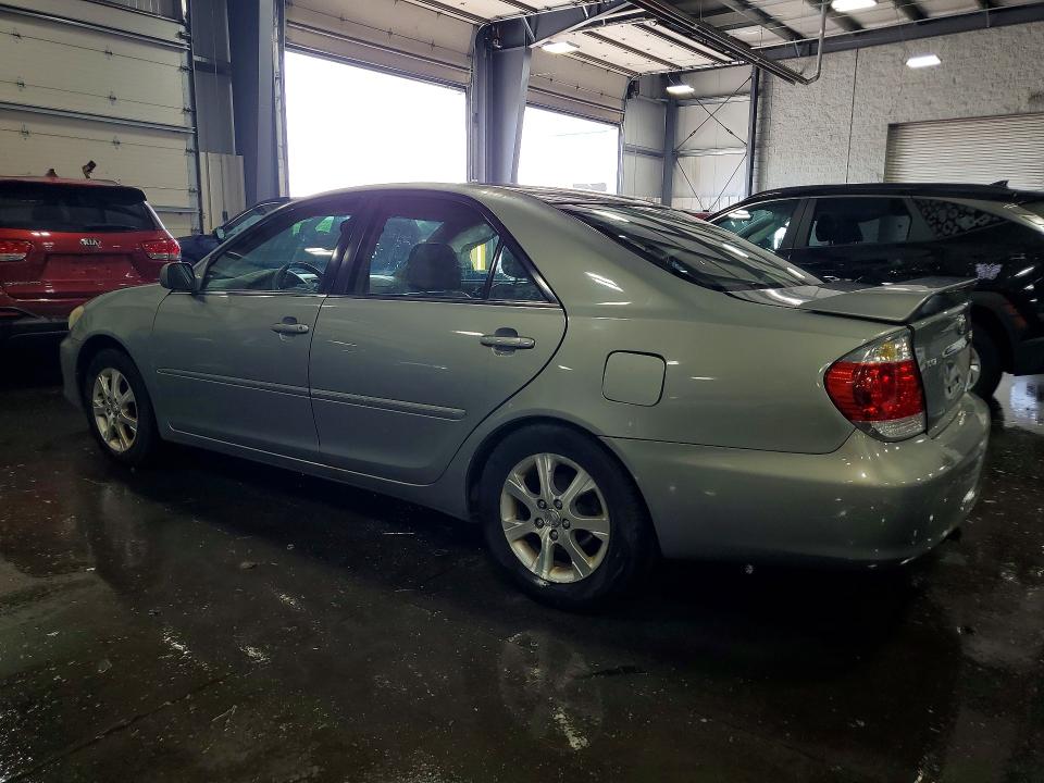 Photo 2 from auction – 2005 TOYOTA CAMRY with VIN 4T1BE30K35U514496