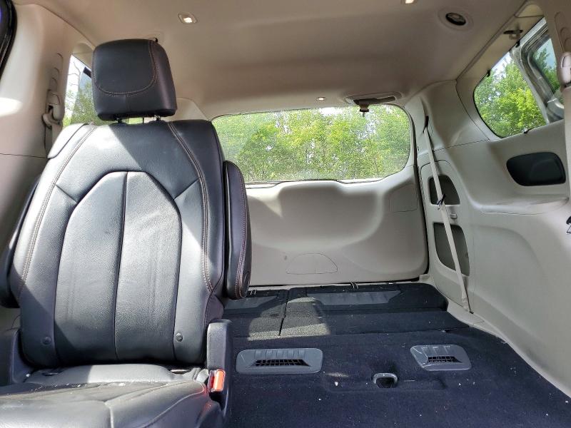 Photo 10 from auction – 2017 CHRYSLER PACIFICA with VIN 2C4RC1BG1HR832401