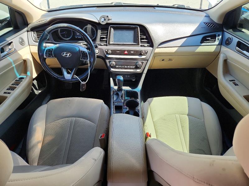 Photo 8 from auction – 2019 HYUNDAI SONATA with VIN 5NPE34AF2KH746236