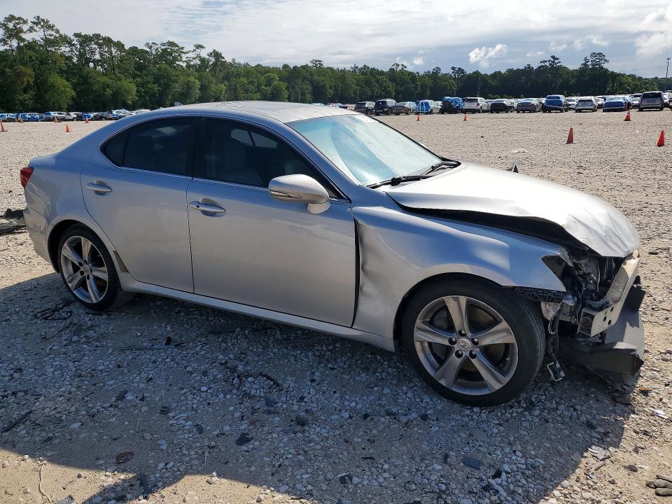 Photo 4 from auction – 2012 LEXUS IS with VIN JTHBE5C28C5030535