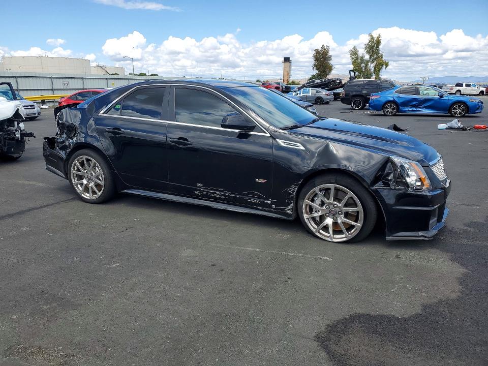 Photo 4 from auction – 2009 CADILLAC CTS-V with VIN 1G6DN57P490154875