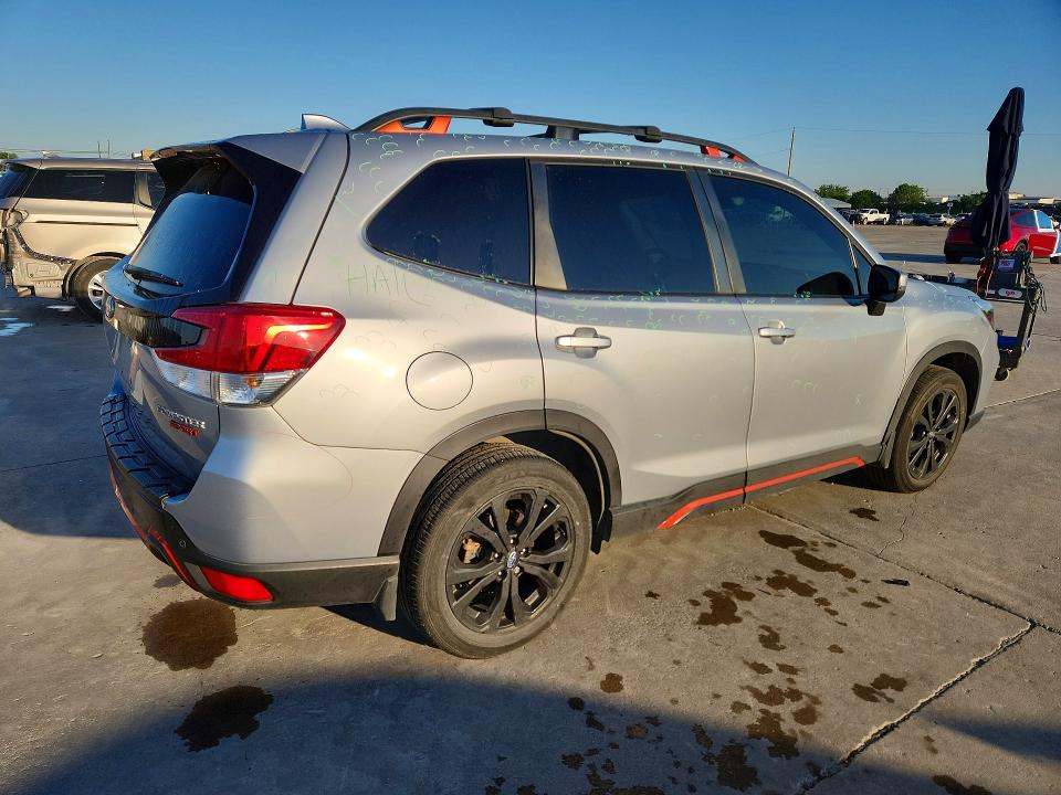Photo 3 from auction – 2021 SUBARU FORESTER with VIN JF2SKARC6MH579476