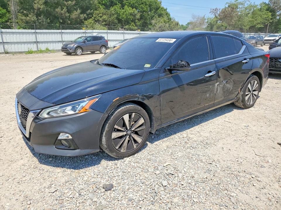 NISSAN ALTIMA 2021 with VIN 1N4BL4EWXMN411795 - Photo from auction