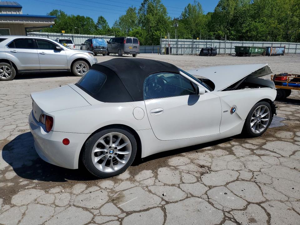 Photo 3 from auction – 2003 BMW Z4 with VIN 4USBT33473LS47884