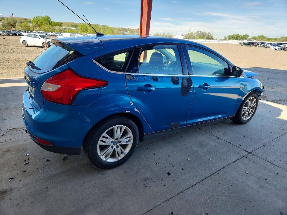Photo 3 from auction – 2012 FORD FOCUS with VIN 1FAHP3M25CL162422