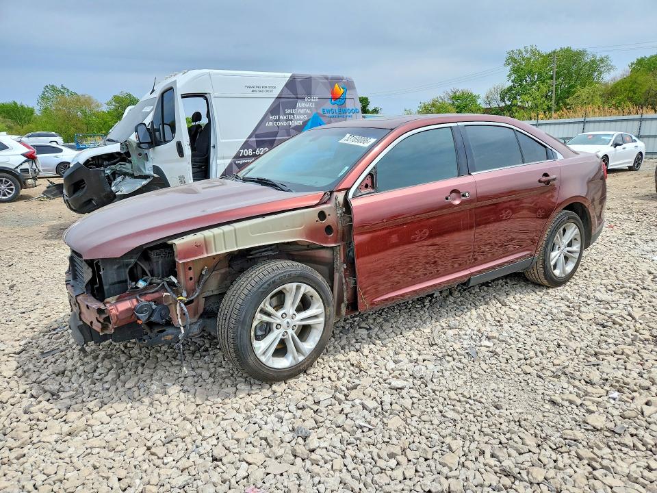 FORD TAURUS 2015 with VIN 1FAHP2E81FG208631 - Photo from auction
