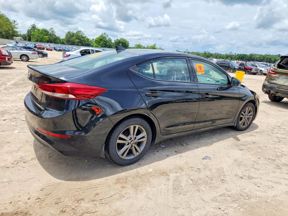 Photo 3 from auction – 2017 HYUNDAI ELANTRA with VIN 5NPD84LF3HH162477