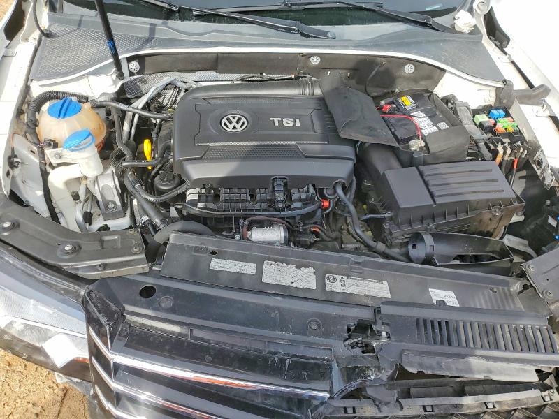 Photo 11 from auction – 2014 VOLKSWAGEN PASSAT with VIN 1VWAS7A38EC057243