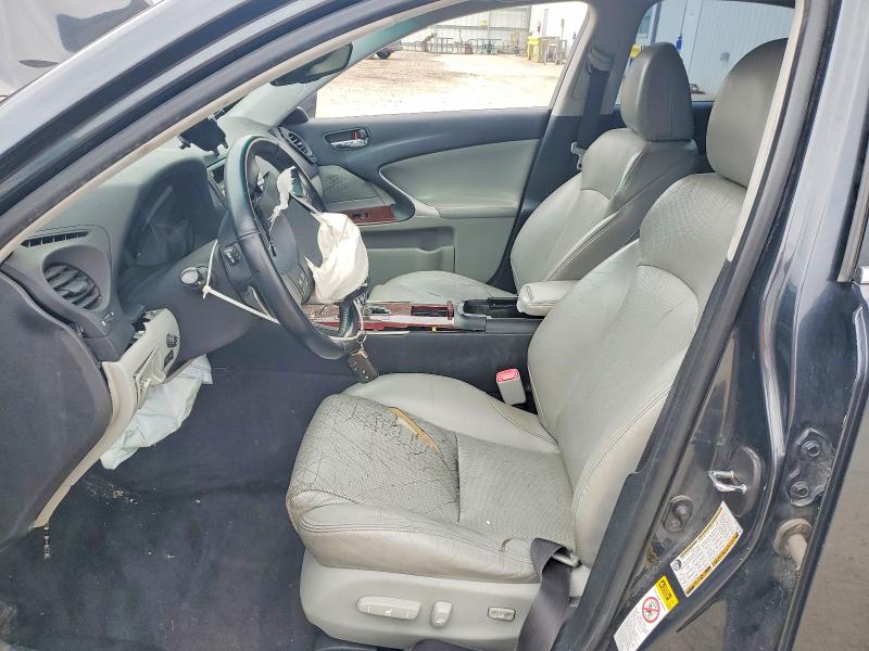 Photo 7 from auction – 2008 LEXUS IS with VIN JTHBK262385080205